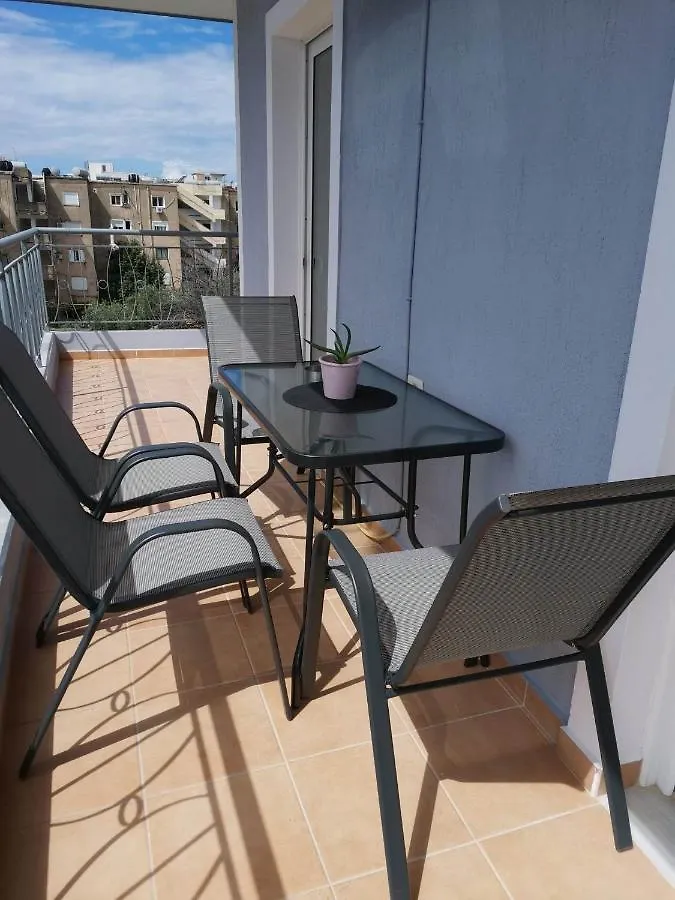 Aloe Vera Apartments Саранда 0*,